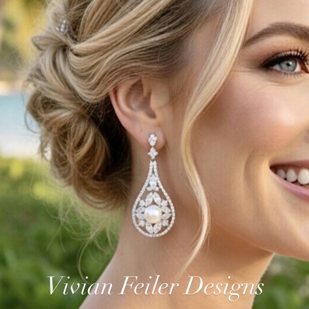 Pearl Earrings Teardrop in White and Silver or Gold Bridal Wedding Prom